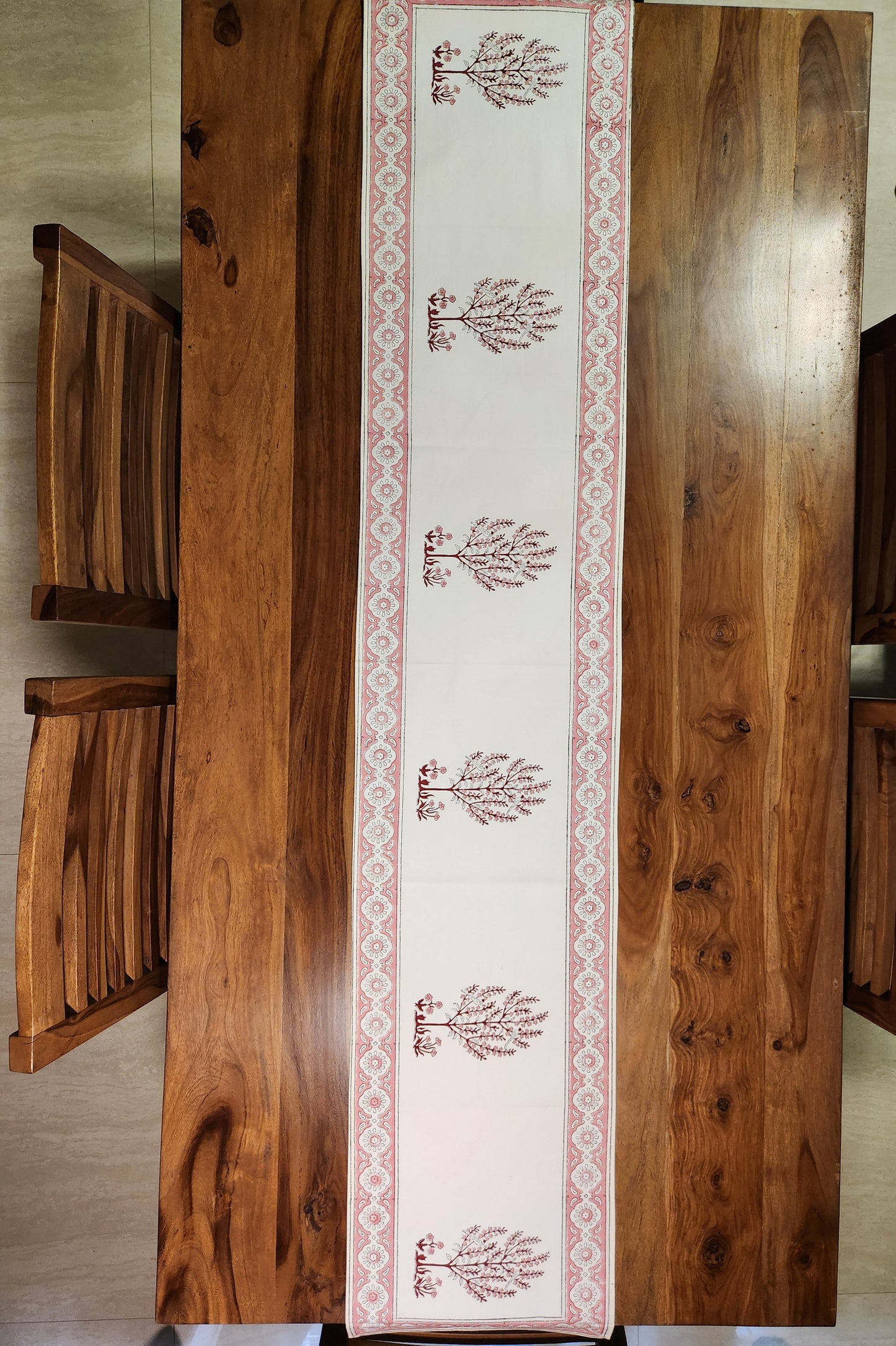 Rose Pink Parrot Table Runner
