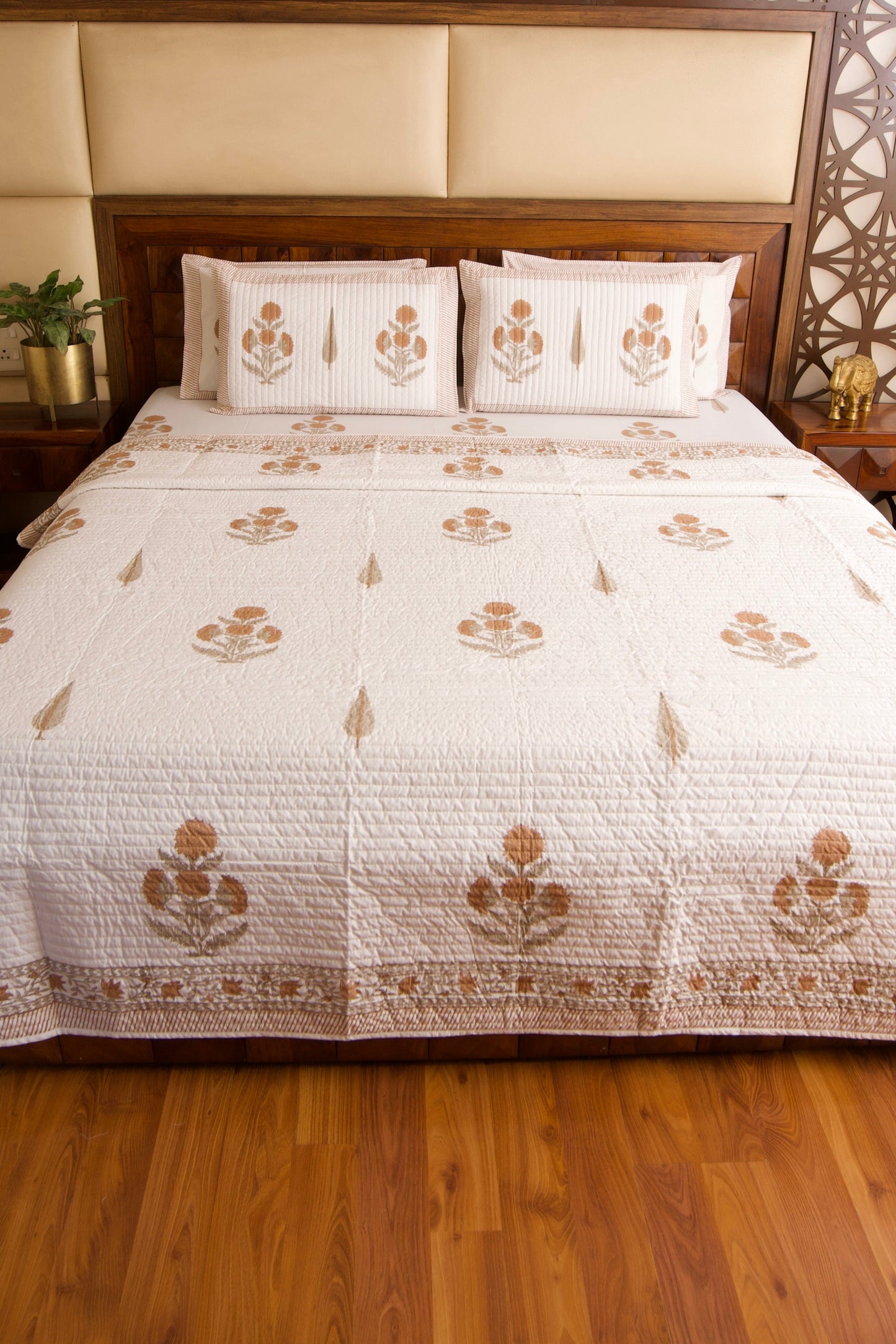 Rusty Poppy Bedsheet & Bedcover Set
