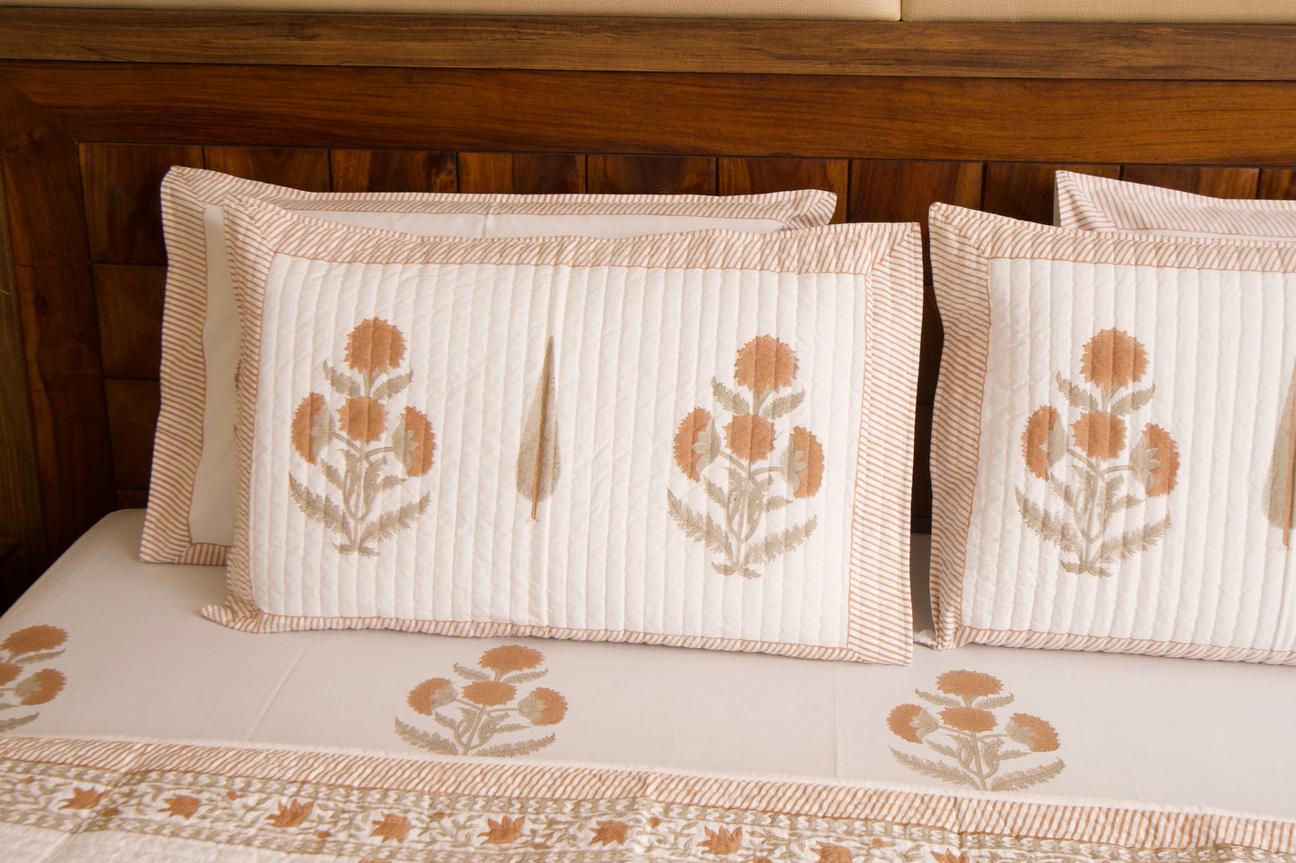 Rusty Poppy Bedsheet & Bedcover Set