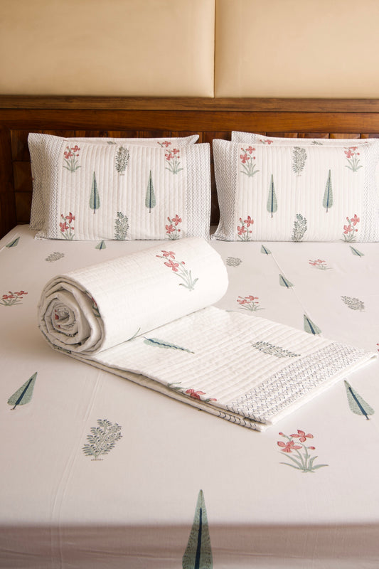 Kaner Bagh Bedsheet & Reversible Bedcover Set