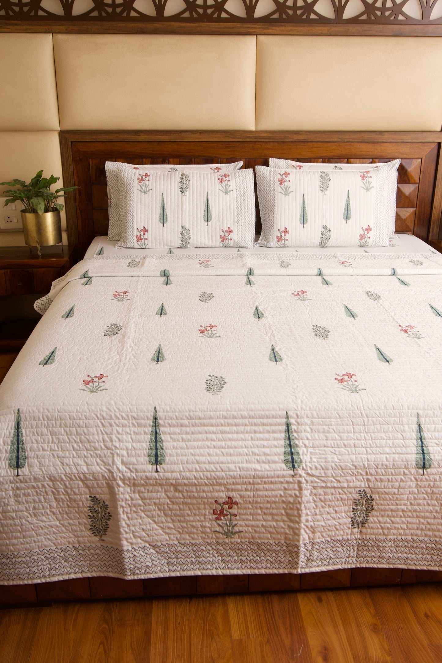 Kaner Bagh Reversible Quilted Bedcover