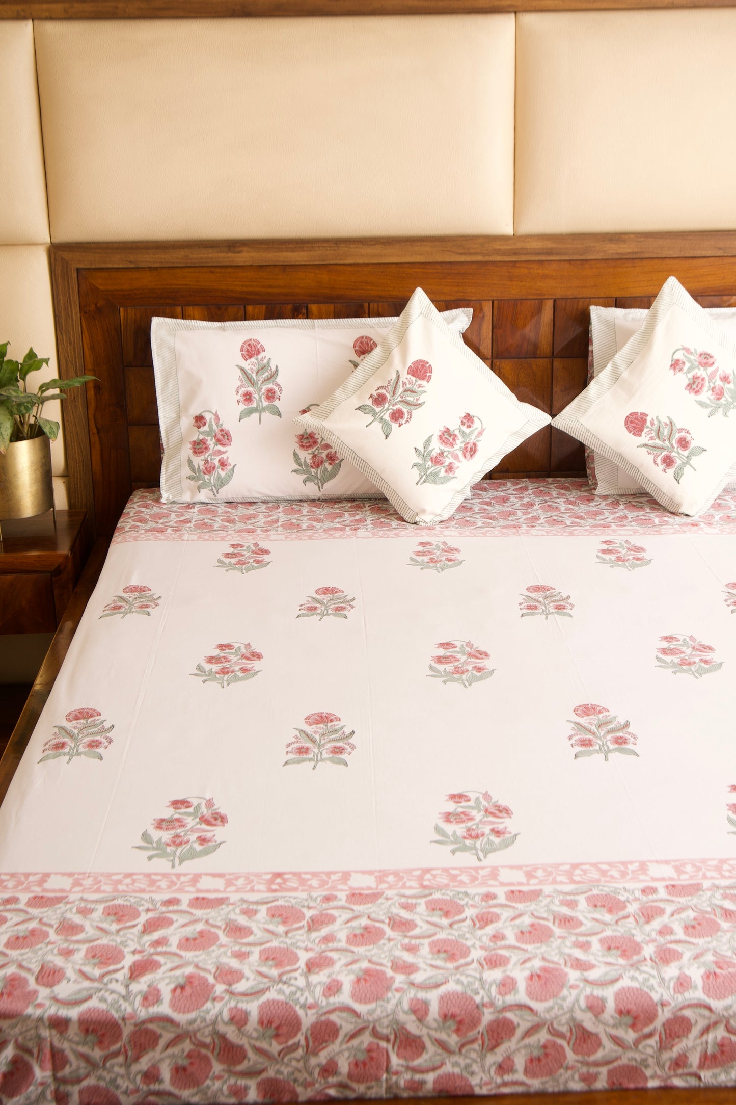 Hibiscus Percale Cotton Bedsheet