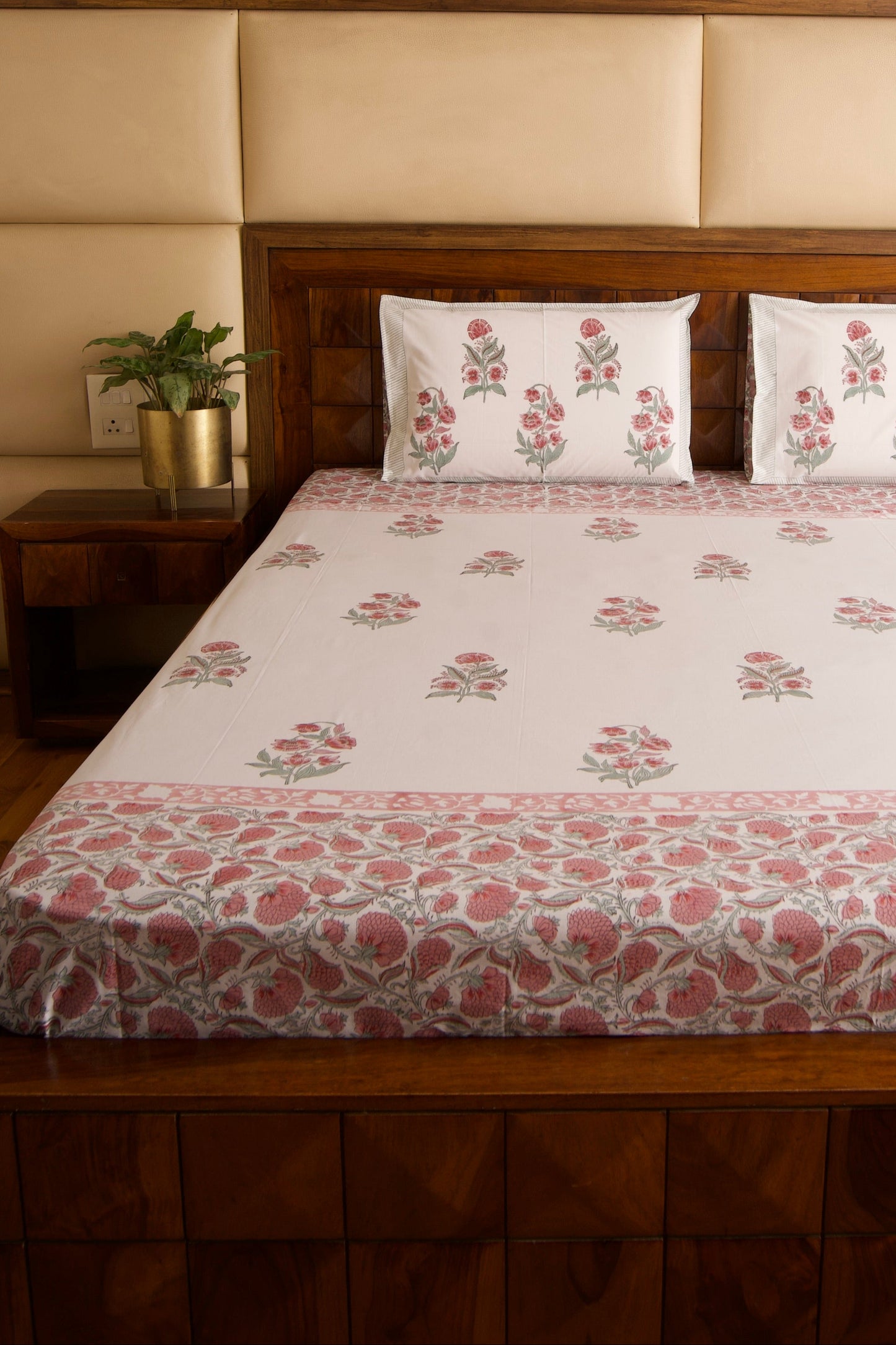 Hibiscus Percale Cotton Bedsheet