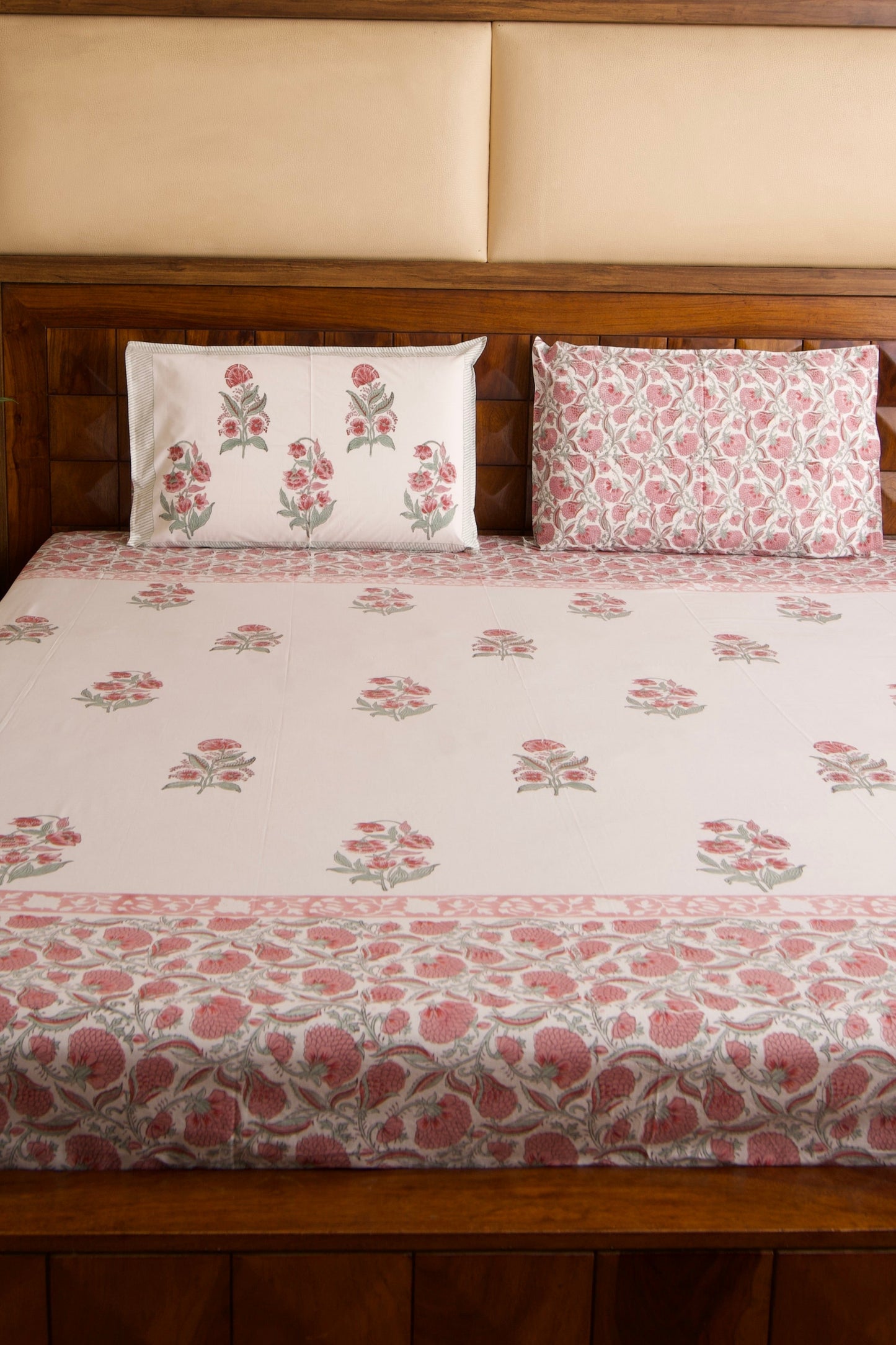 Hibiscus Percale Cotton Bedsheet