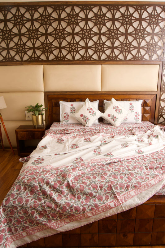 Hibiscus Bedsheet & Dohar Set