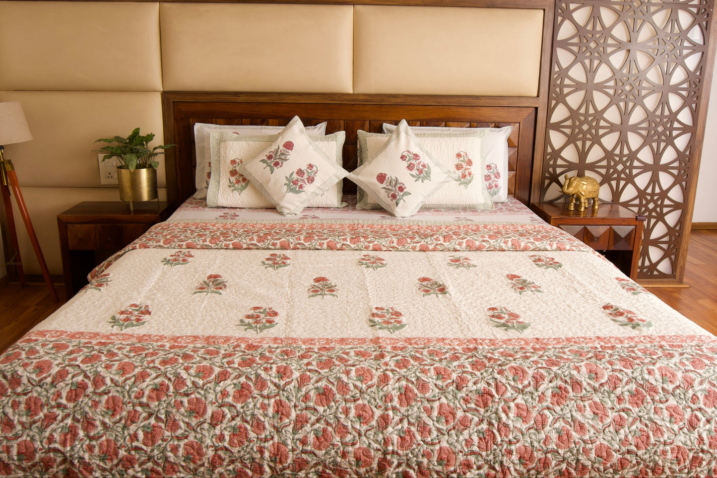Hibiscus Bedsheet & Bedcover Set