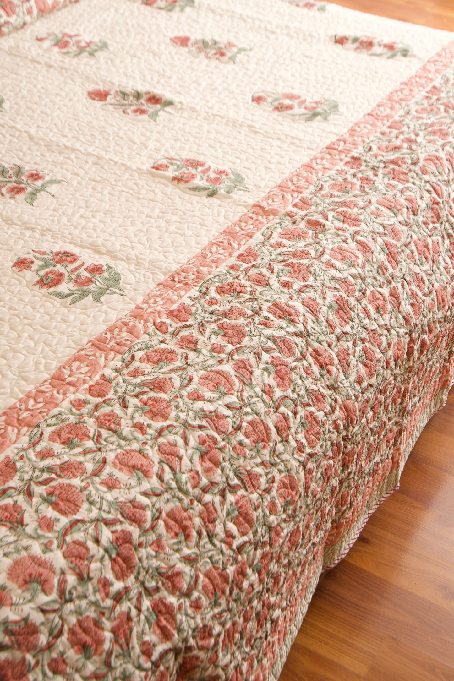 Hibiscus Bedsheet & Bedcover Set