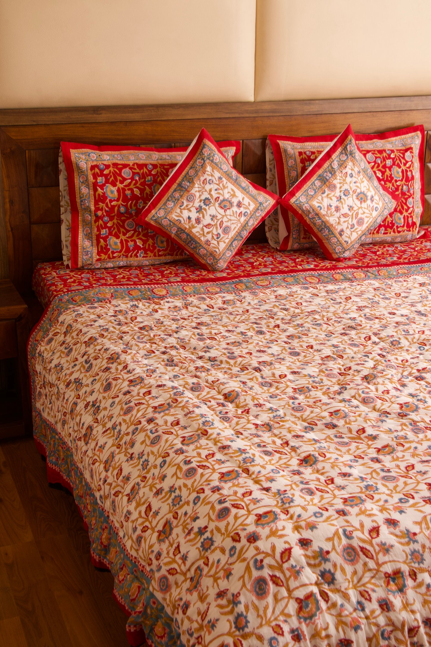 Shalimar Bedsheet & Quilt Set