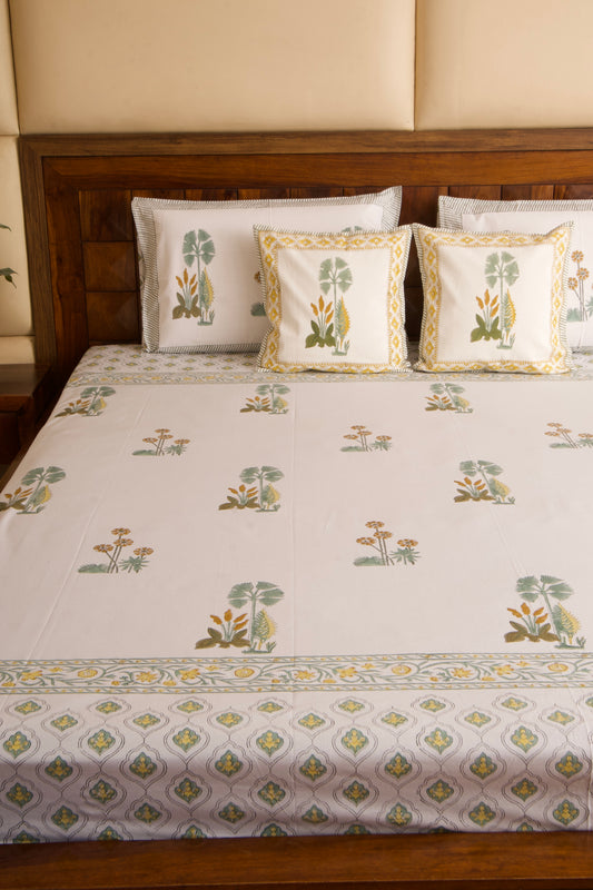 Dessert Guldasta Bedsheet & Dohar Set