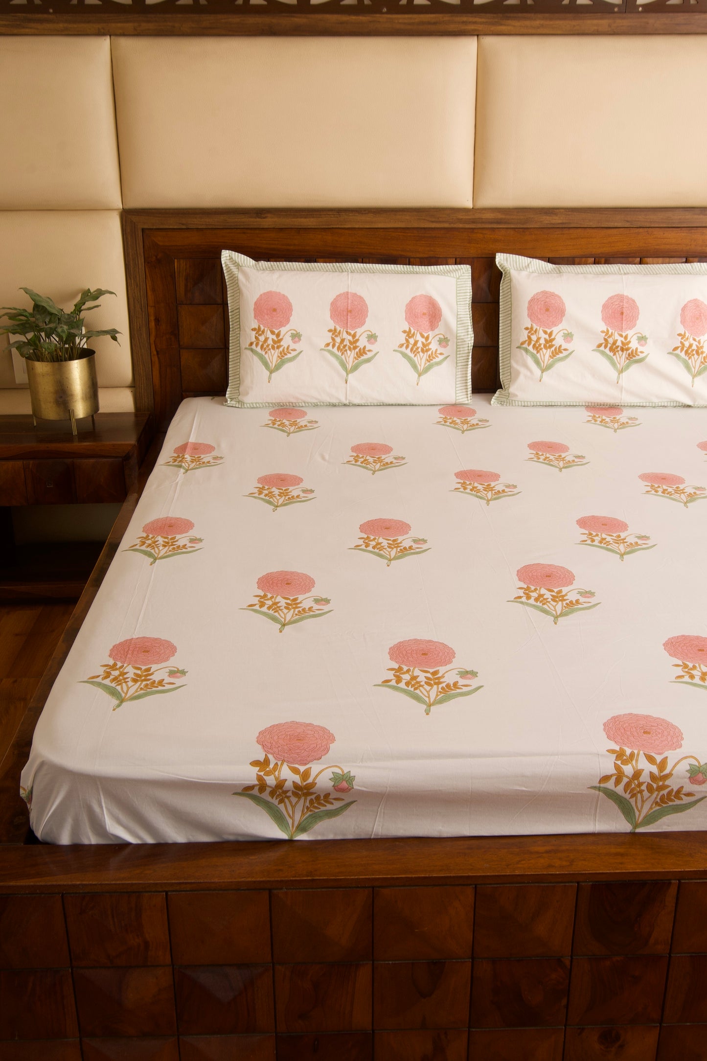 Pink Marigold Percale Cotton Bedsheet