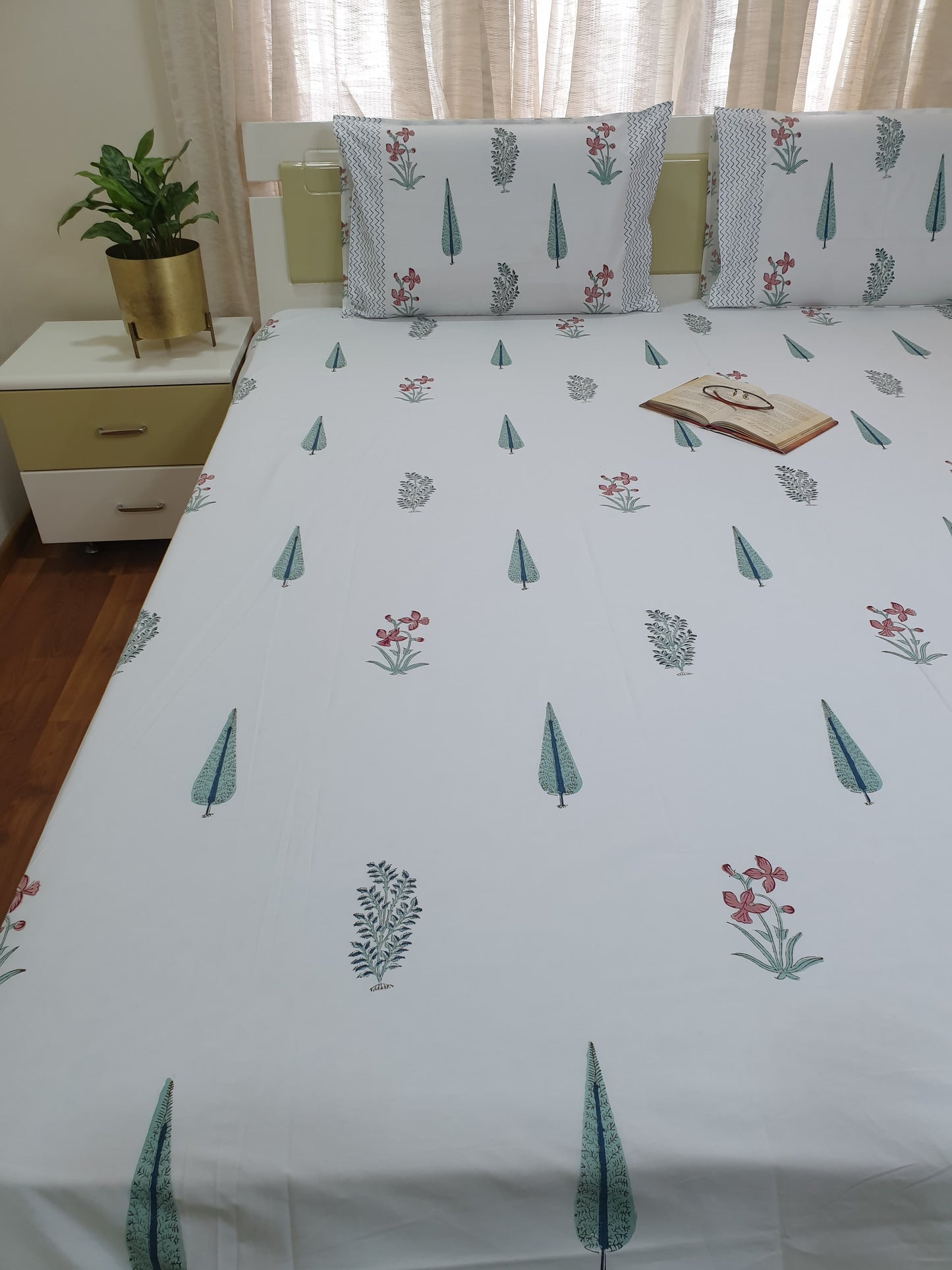 Kaner Baagh Percale Bedsheet
