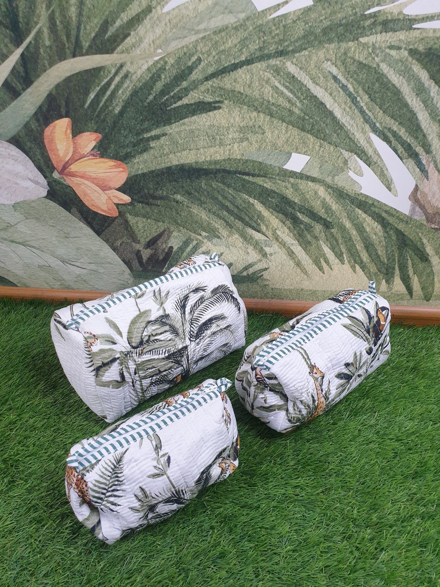 White Forest Zipper Tote Bag & Pouch Set