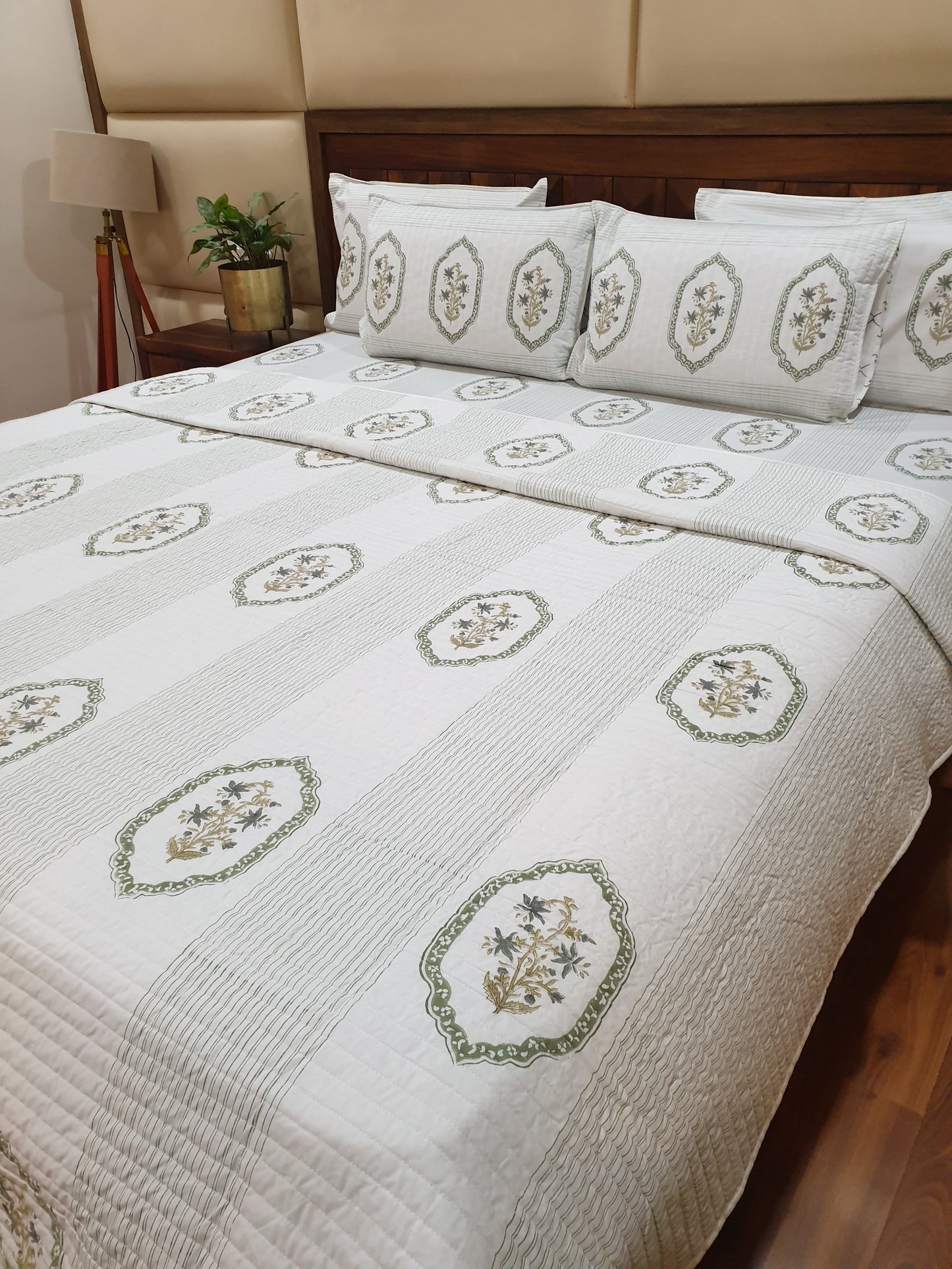 Green Jasmine Mirror Quilted Reversible Bedcover