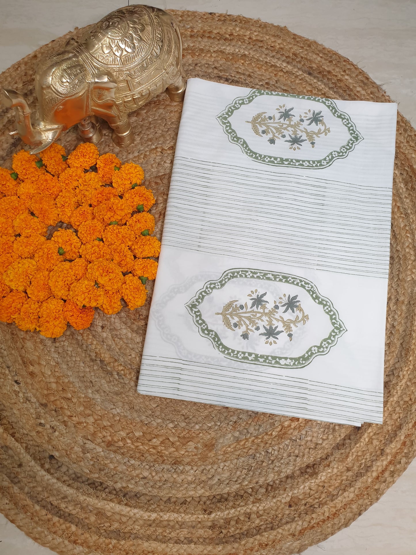 Green Jasmine Mirror Percale Bedsheet