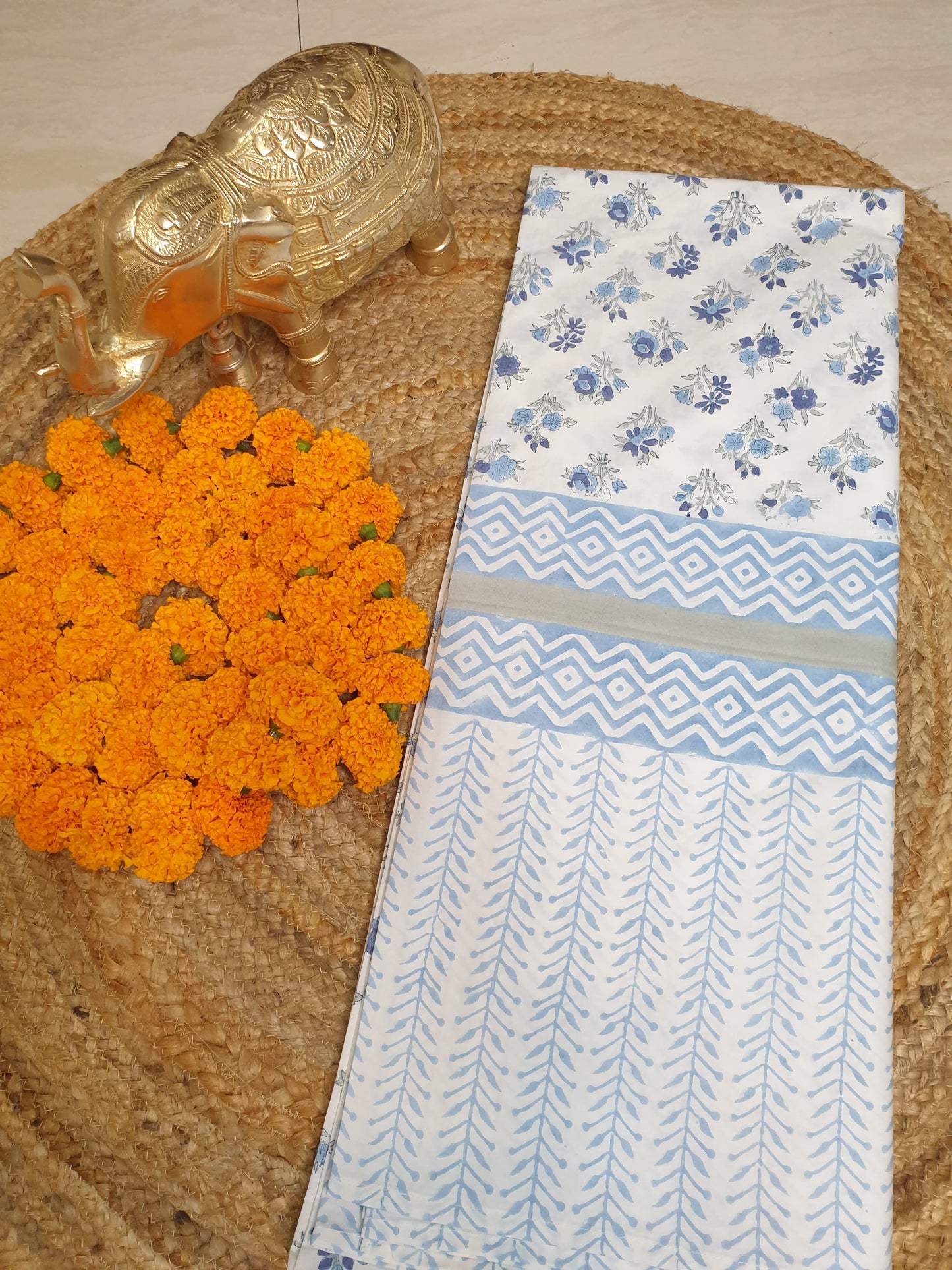 Anokha Chota Buta Percale Bedsheet