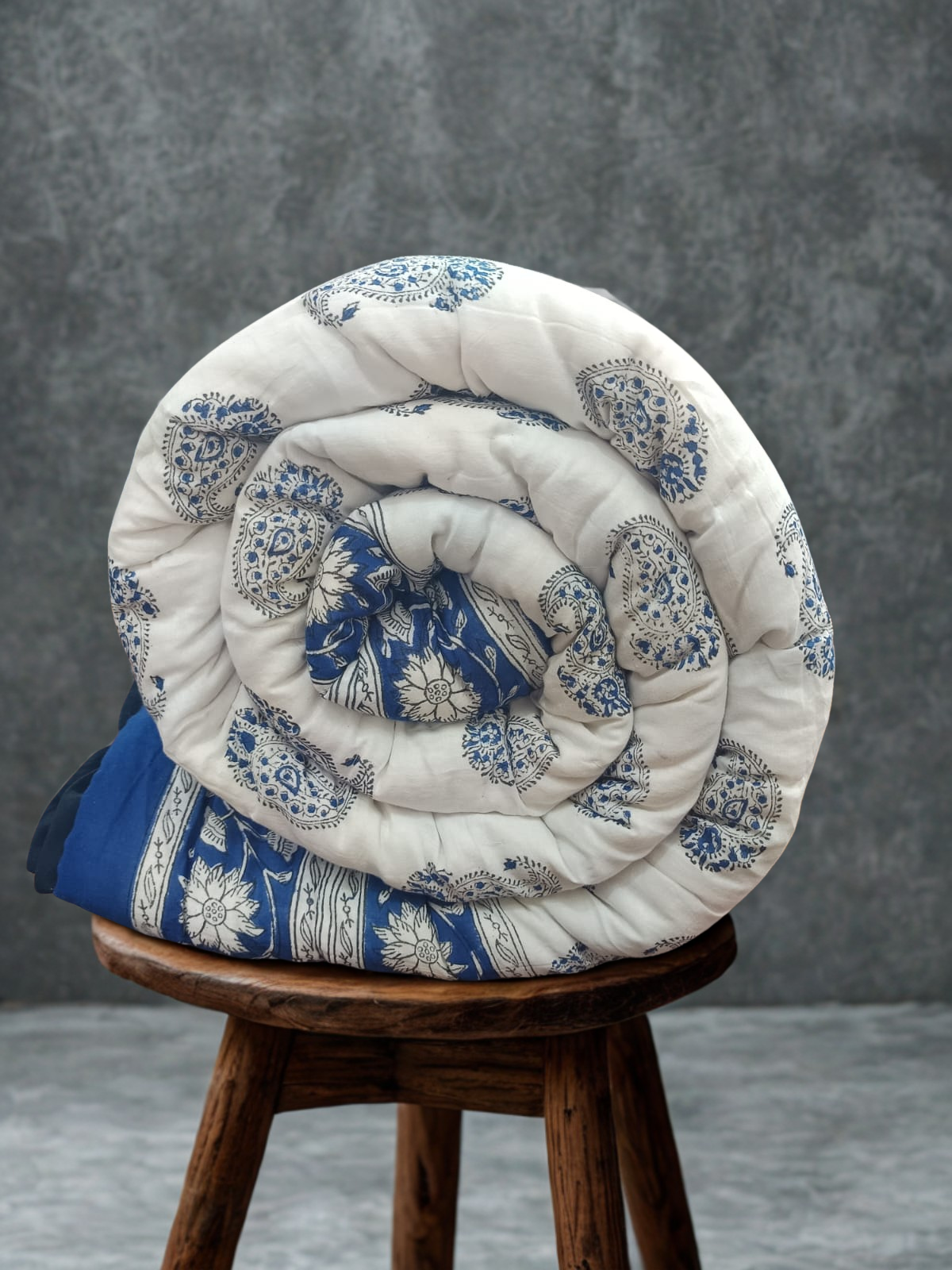 Blue Paisely Reversible Mulmul Cotton Quilt