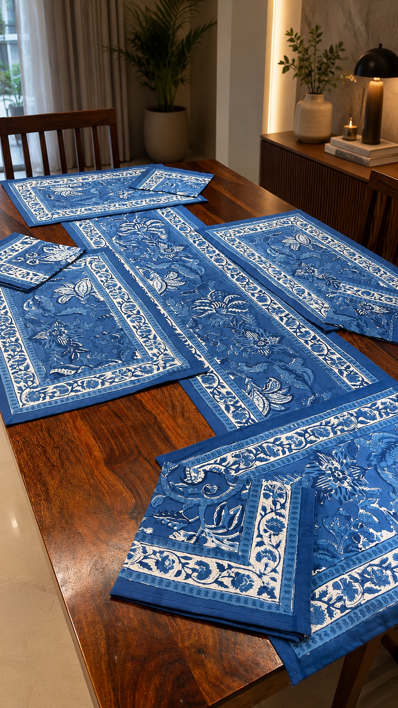 Blue Pottery Table Runner, Mat & Napkin Set