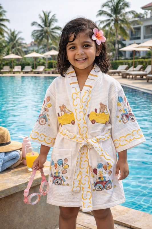 Kids Bathrobe- Gubbare