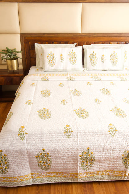 Peeli Peeli Sarson Phule Bedsheet & Reversible Bedcover Set- King