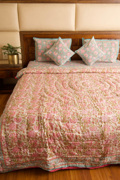 Kaliyon Ka Chaman Reversible Mulmul Cotton Quilt-King Size