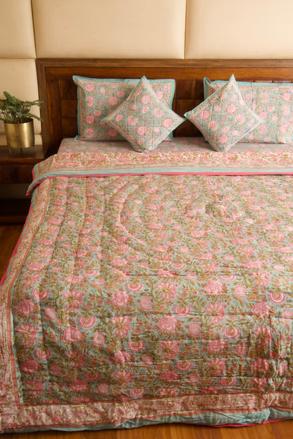 Kaliyon Ka Chaman Reversible Mulmul Cotton Quilt-King Size