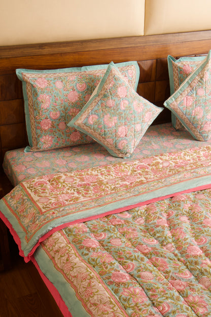 Kaliyon Ka Chaman Reversible Mulmul Cotton Quilt-King Size