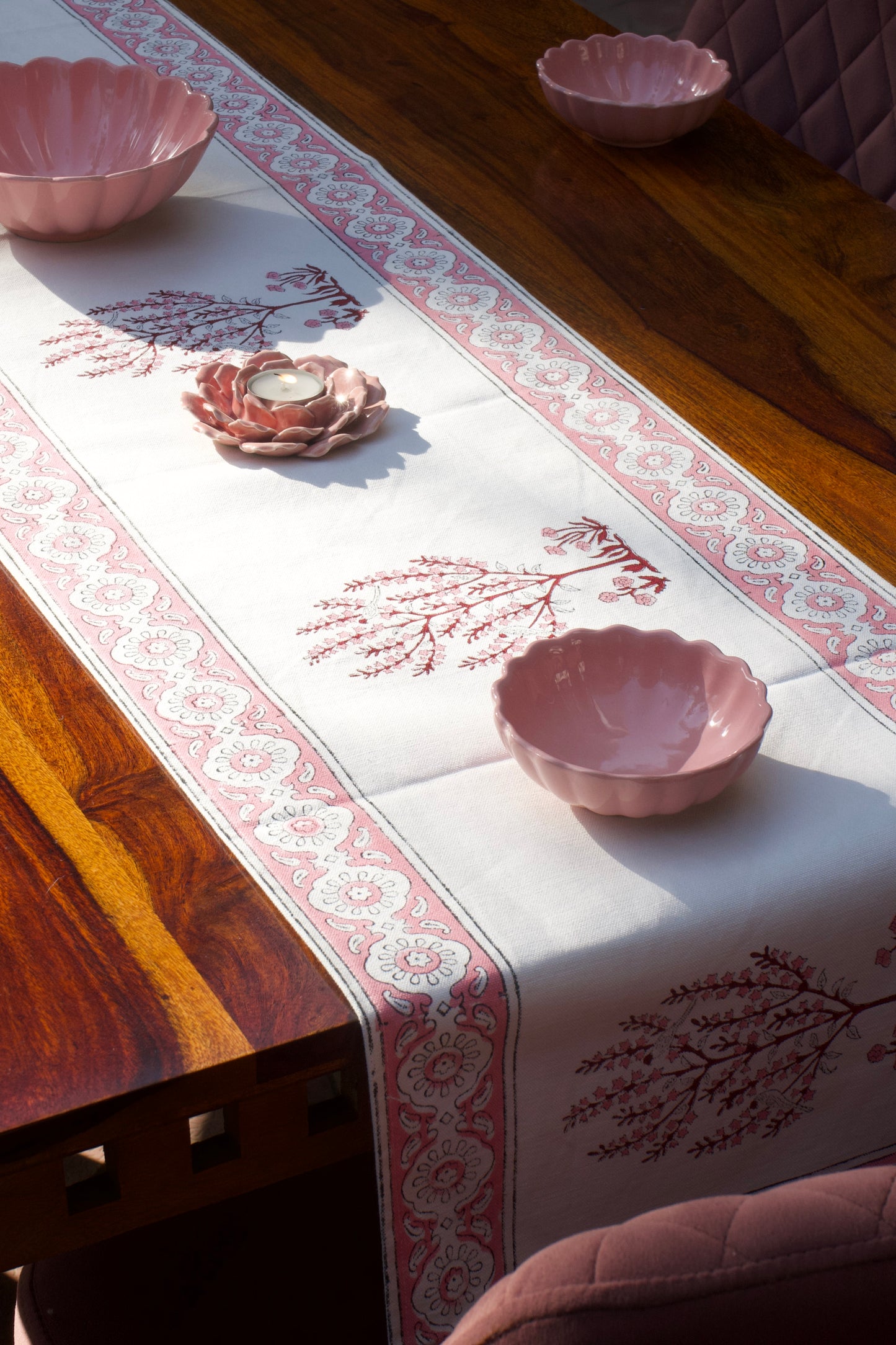 Rose Pink Parrot Table Runner