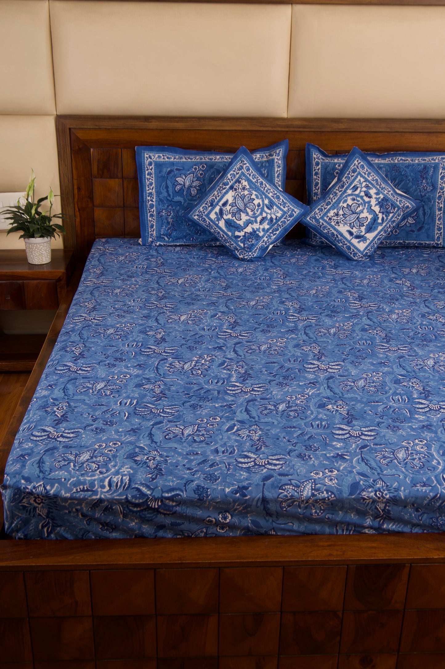Blue Pottery Percale Cotton Bedsheet