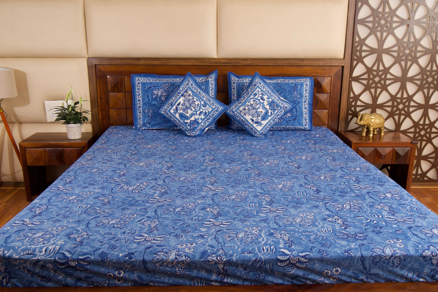Blue Pottery Percale Cotton Bedsheet