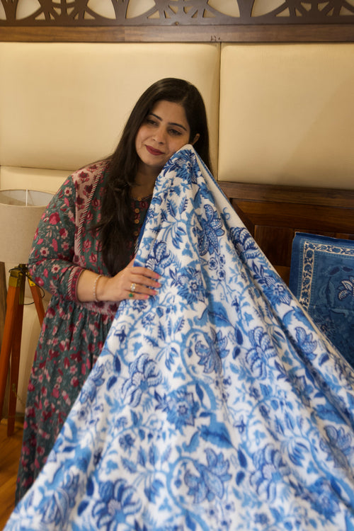 Blue Pottery-Bedsheet & Dohar Set