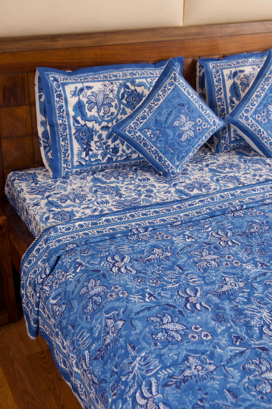 Blue Pottery- White Bedsheet & Dohar Set