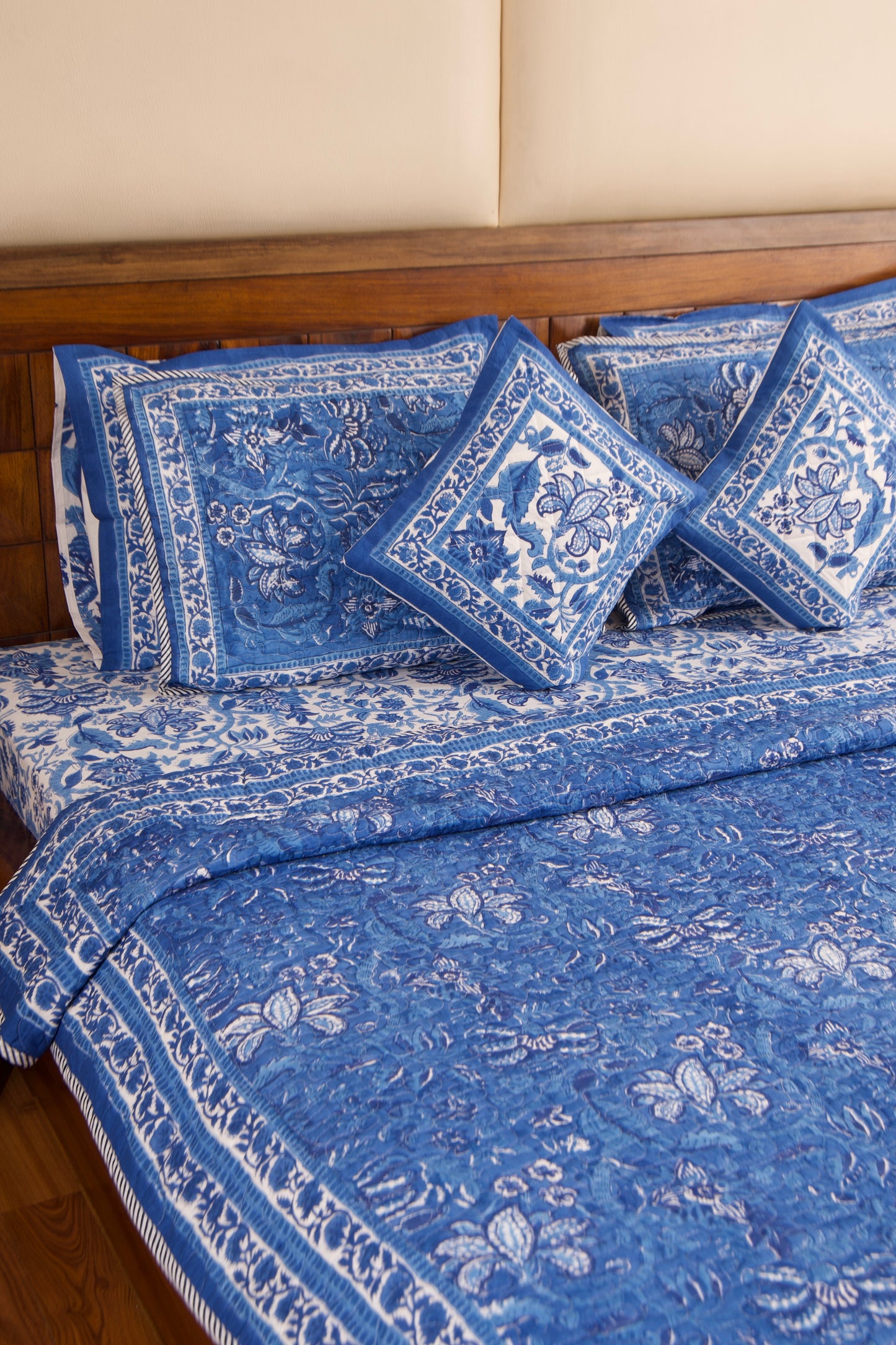 Blue Pottery- White Bedsheet & Bedcover Set