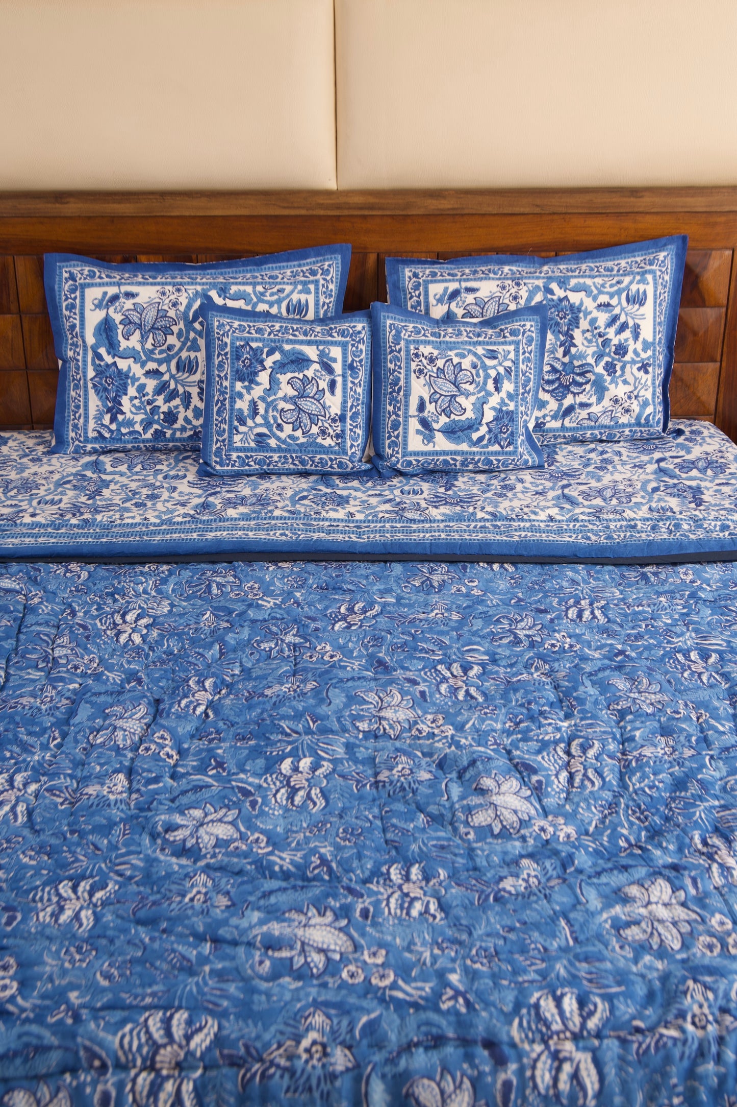 Blue Pottery Reversible Mulmul Cotton Quilt-King Size