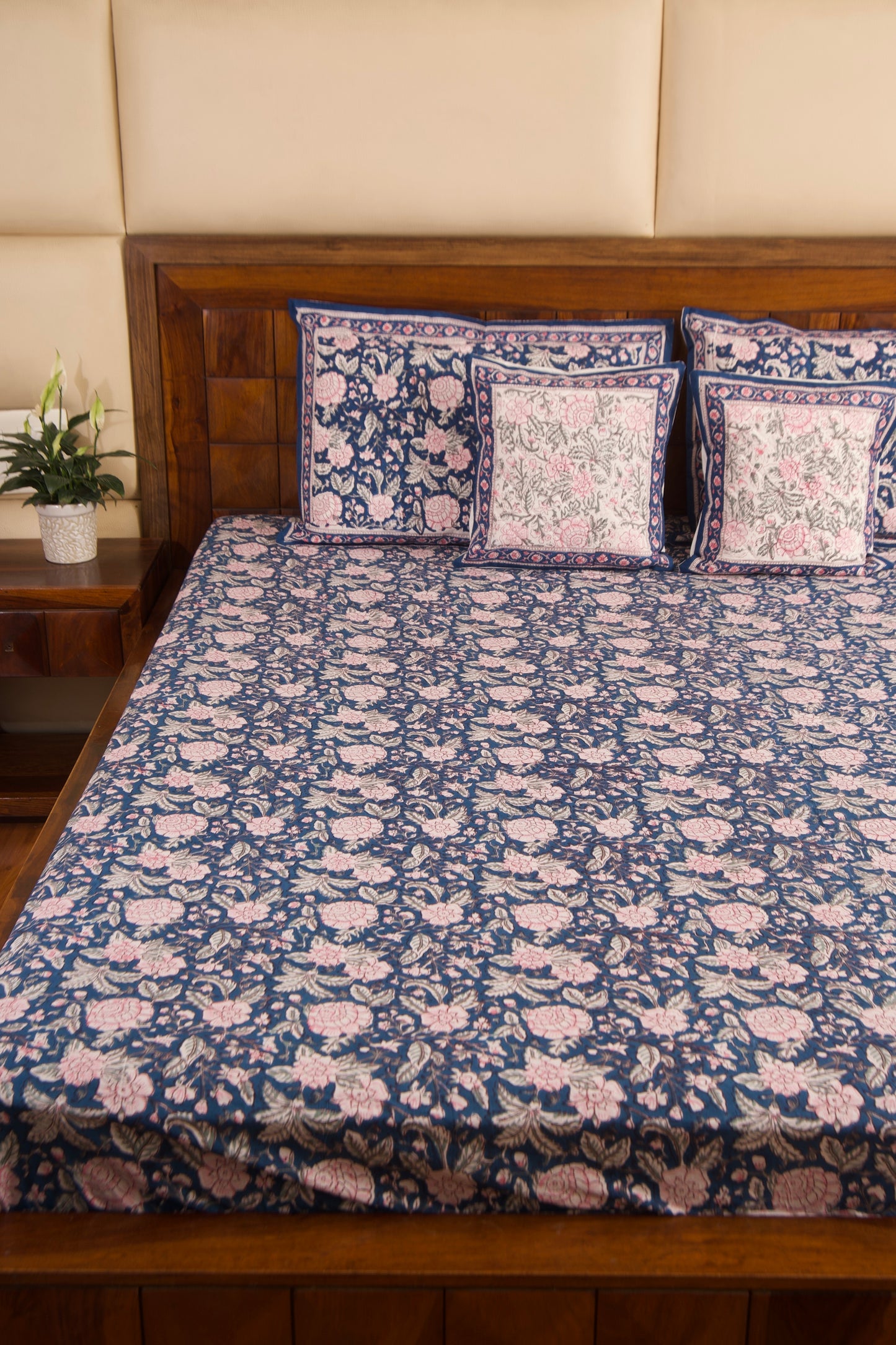 Neel Gulab Percale Cotton Bedsheet