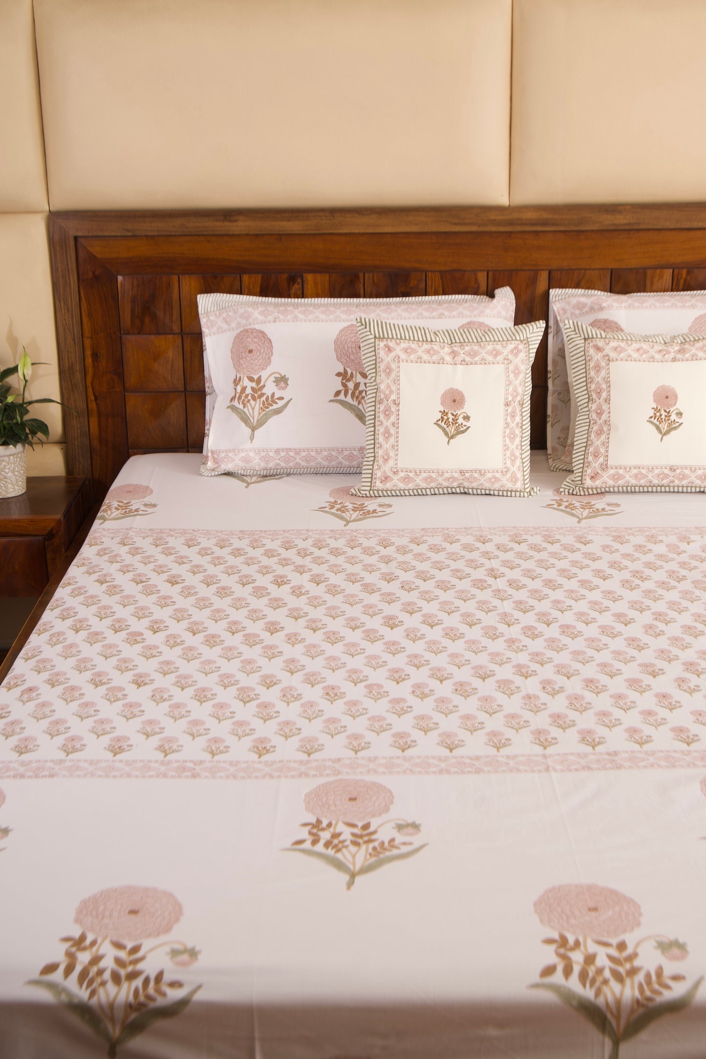 Peach Marigold Percale Bedsheet