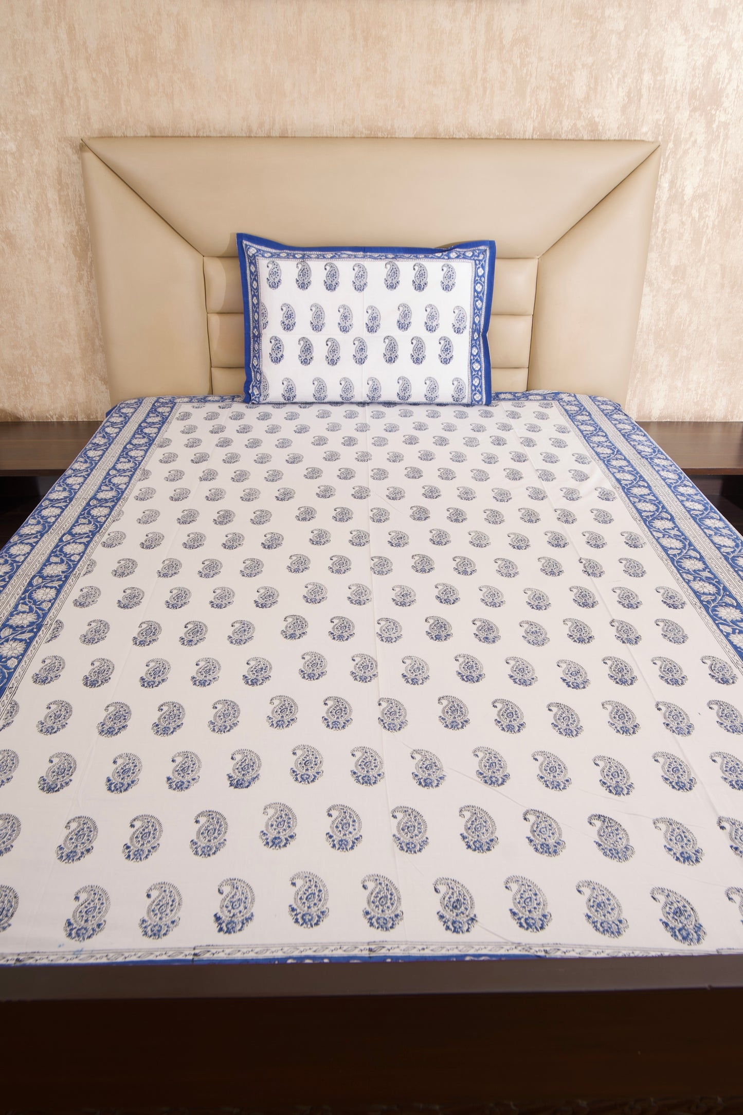 Blue Paisely Percale Cotton Bedsheet-Single