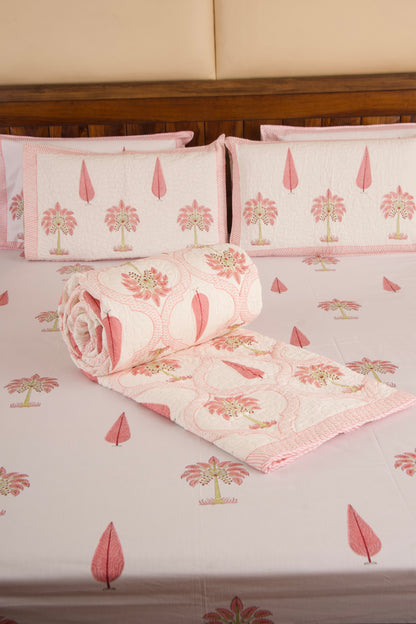 Gulaab Khajuri Quilted Bedcover