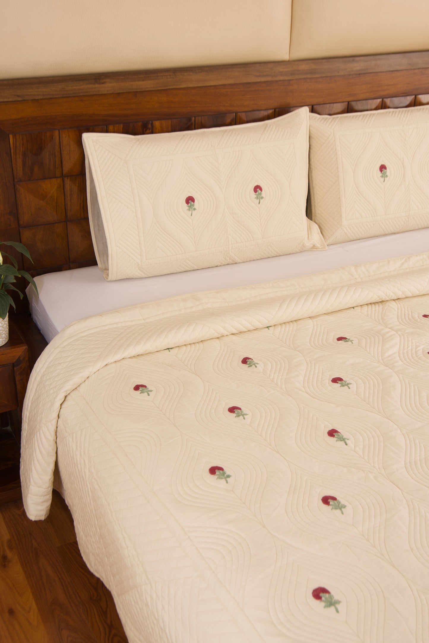 Red Dutch-Beige Persian Quilted Luxury Bedcover- California king
