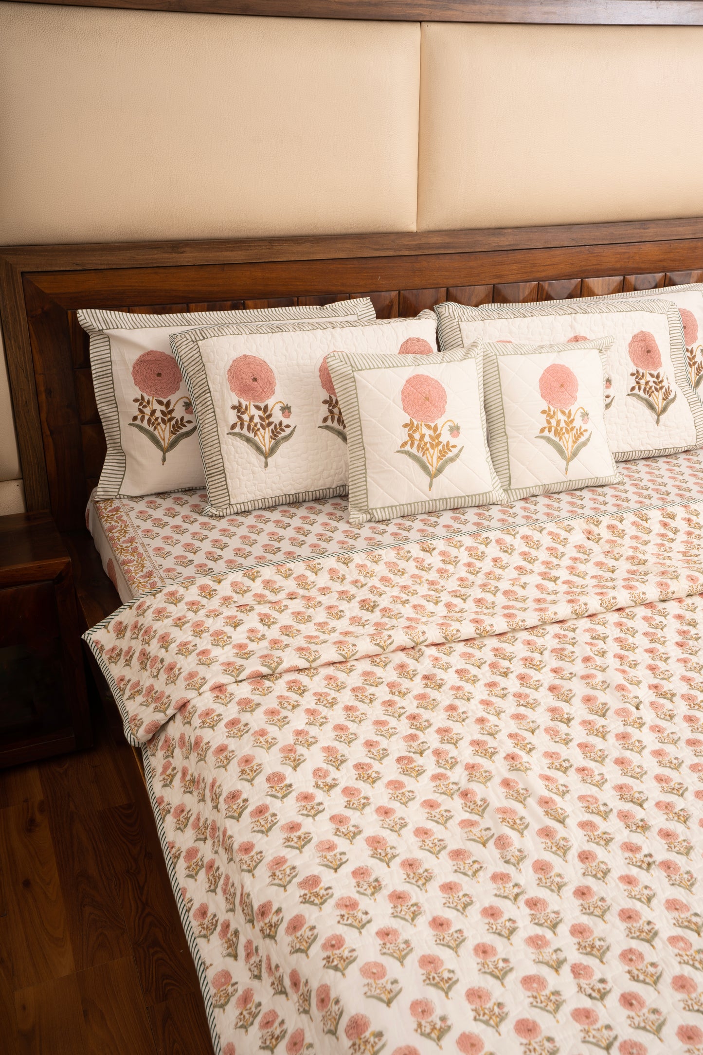 Pink Marigold Chota Phool  Bedsheet & Bedcover Set