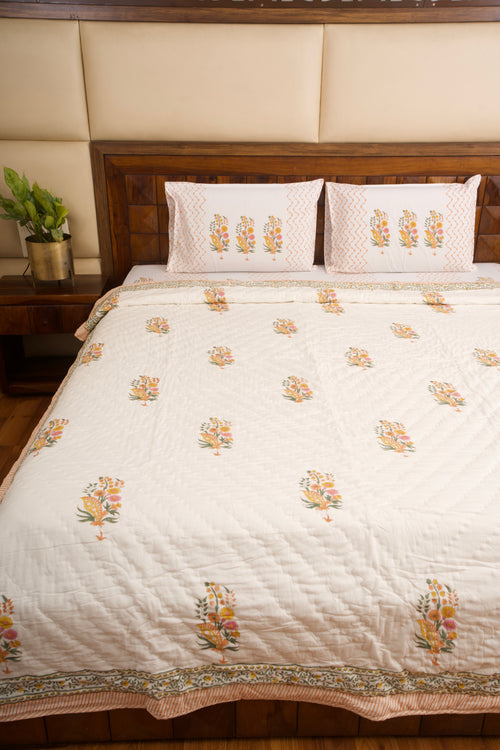 Guldasta Bedsheet & Quilt Set