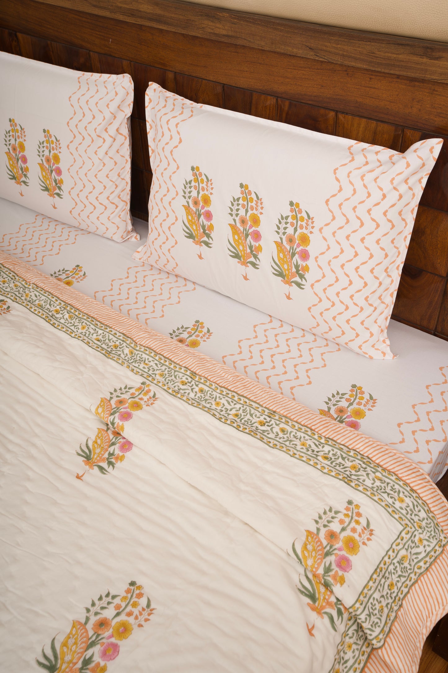 Guldasta Reversible Mulmul Cotton Quilt-King Size