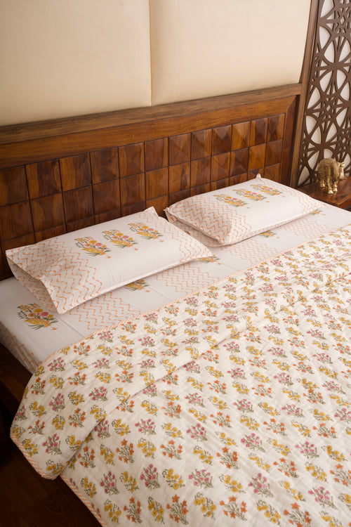 Guldasta Bedsheet & Quilt Set