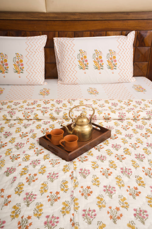 Guldasta Bedsheet & Quilt Set