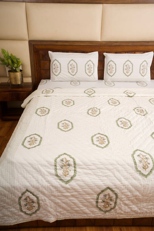 Green Jasmine Mirror Reversible Mulmul Cotton Quilt-King Size