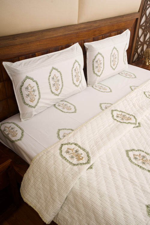 Green Jasmine Mirror Reversible Mulmul Cotton Quilt-King Size