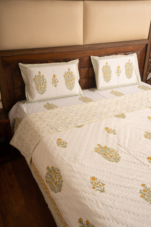 Peeli Peeli Sarson Phule Bedsheet & Quilt Set- Mustard Yellow and Green