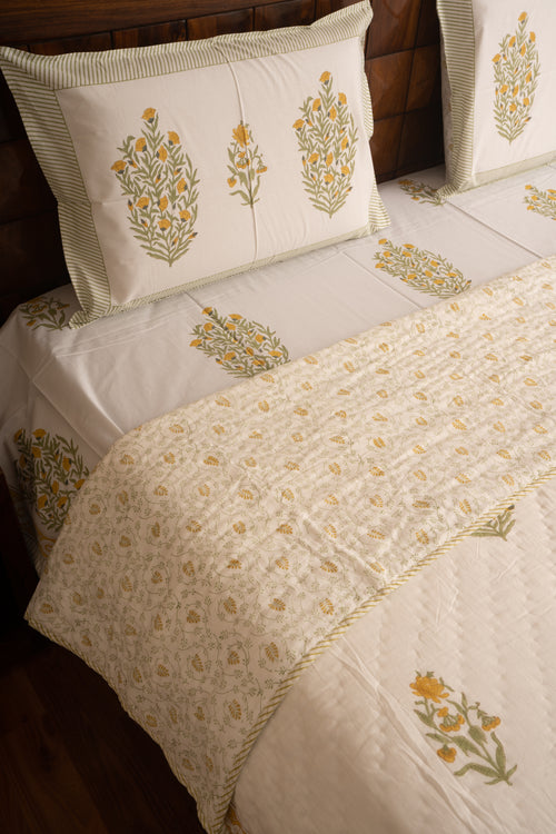 Peeli Peeli Sarson Phule Bedsheet & Quilt Set- Mustard Yellow and Green