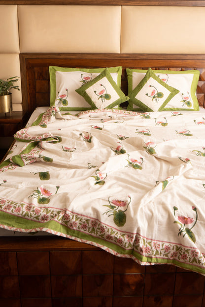 Kamal Ras Bedsheet & Dohar Set