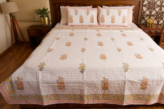 Guldasta Quilted Bedcover