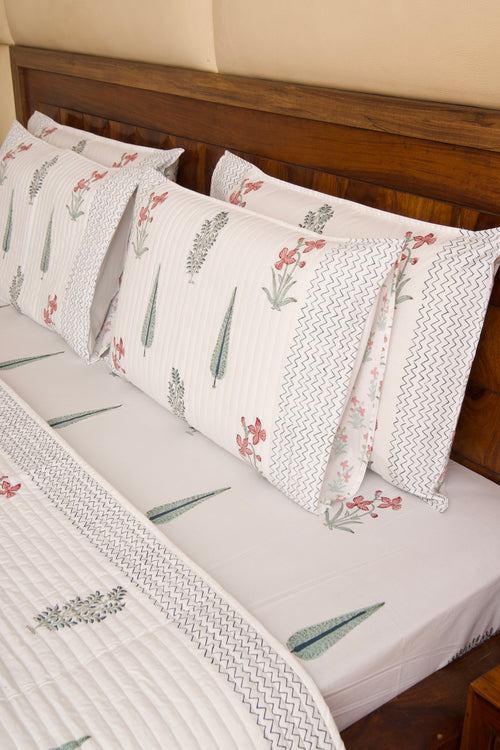 Kaner Bagh Bedsheet & Bedcover Set